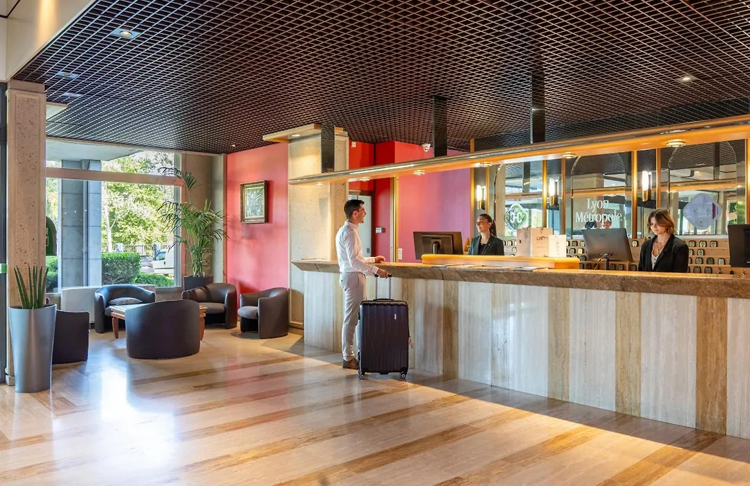 Hotel Lyon Metropole & Spa-1